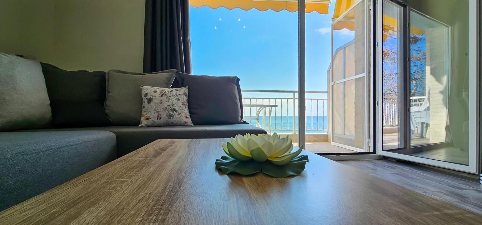 Hara Apartment In Front Of The Beach Paralía Exterior foto